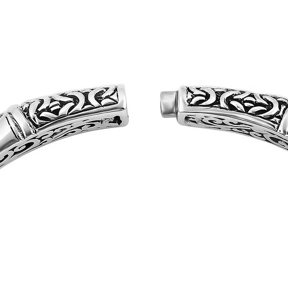 Bali Legacy Sterling Silver Borobudur Bracelet (25 grams) - Picture 6 of 6